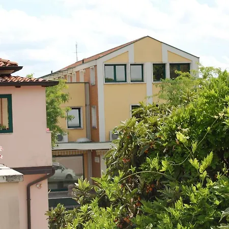 Apartment Locazione Turistica Elite Parco Brentelle - Chiesanuova 135 E 167 *